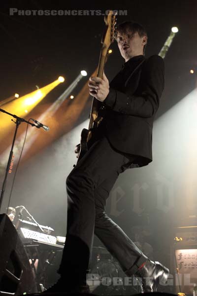 FRANZ FERDINAND - 2009-11-26 - PARIS - Zenith - 